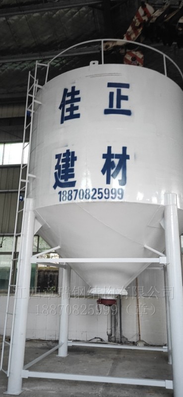 水泥罐發(fā)貨進(jìn)賢
